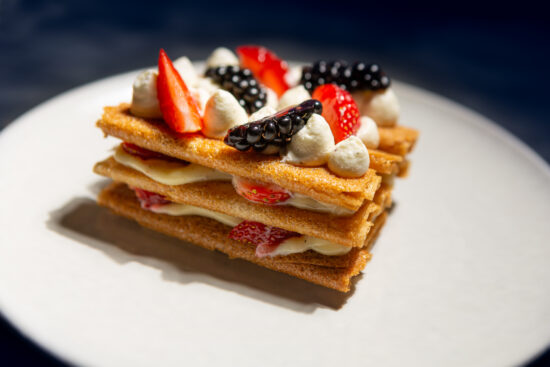 Mille-feuille crêpe dentelle fruits rouges