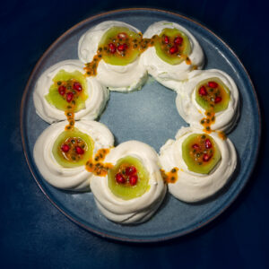 pavlova citron vert fruit de la passion kiwi grenade